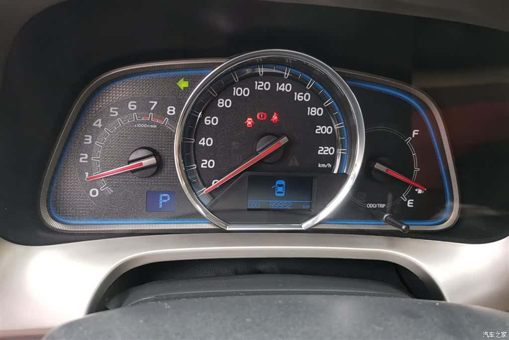 Toyota RAV4, 2014 14