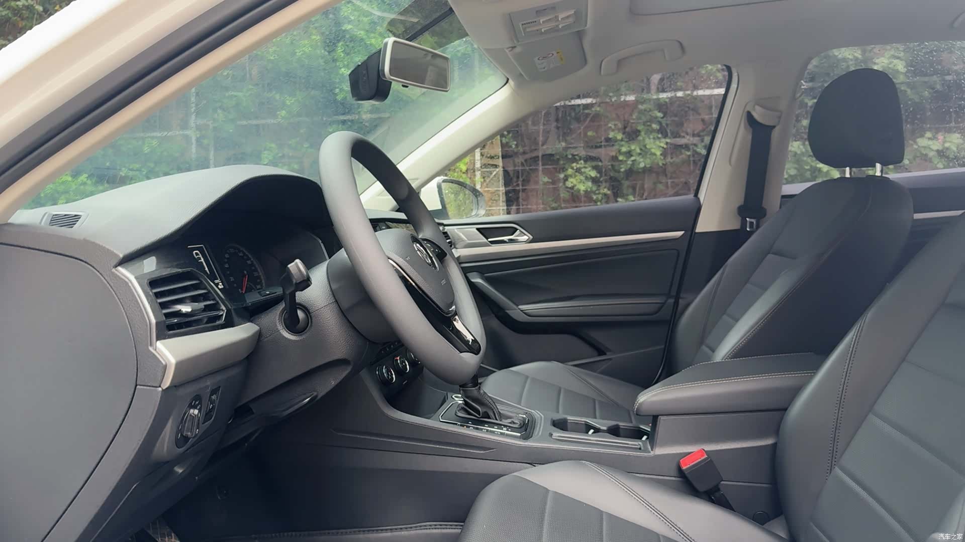 Volkswagen Lavida, 2019 4