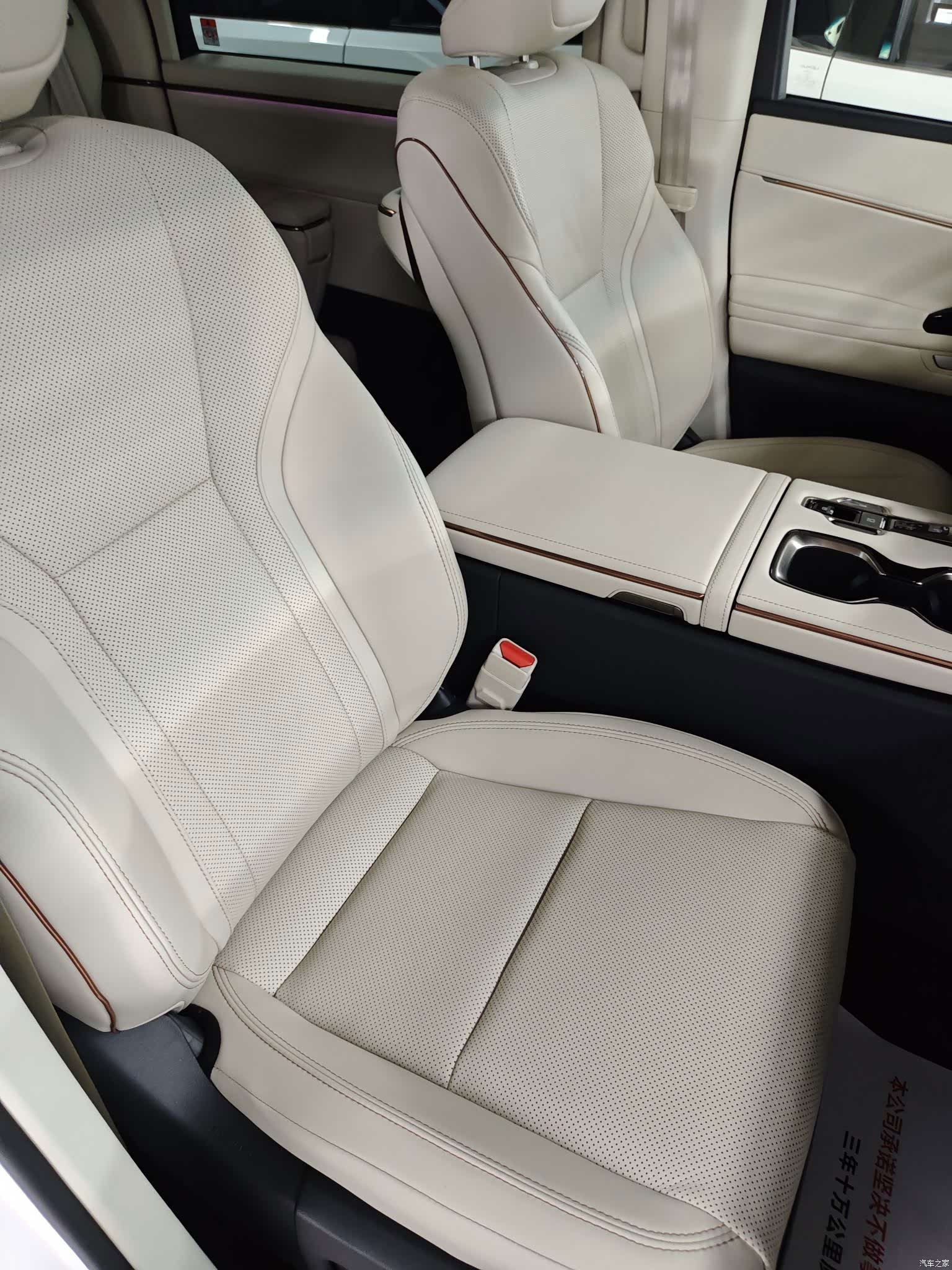 Lexus LM, 2024 10