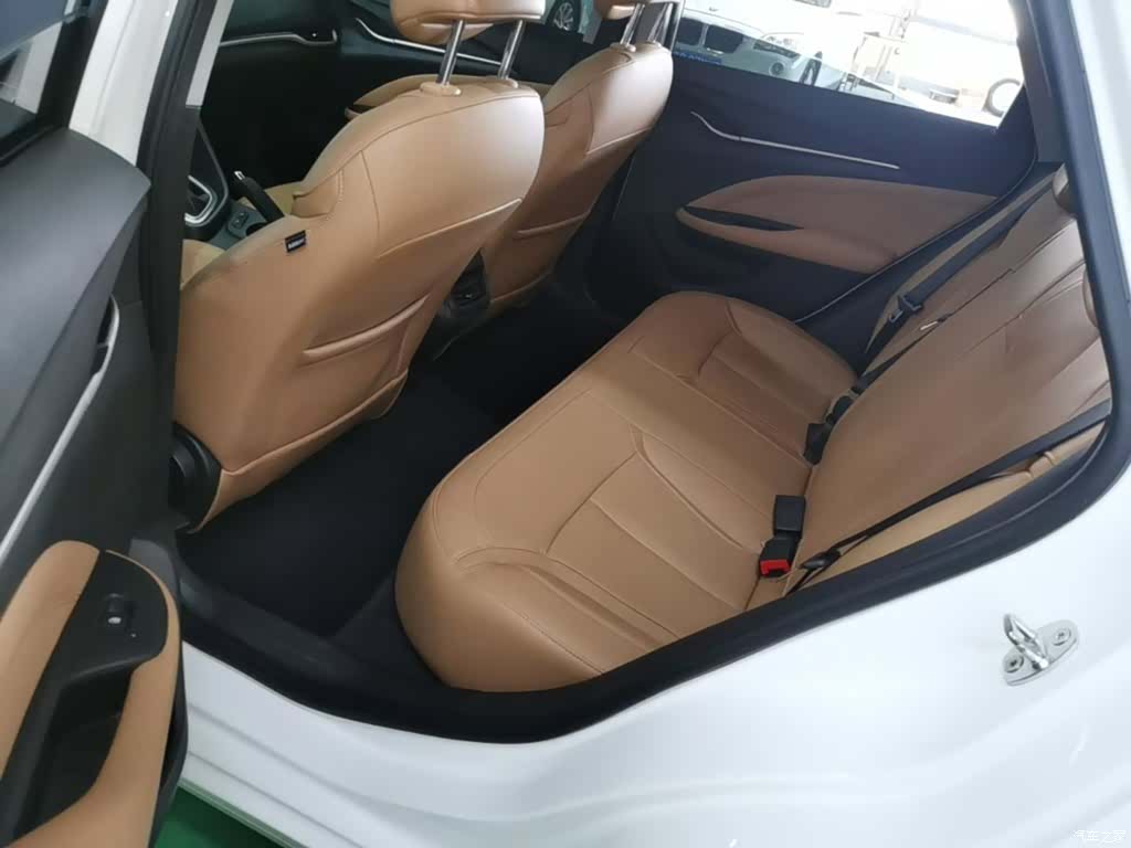 Buick V, 2019 17