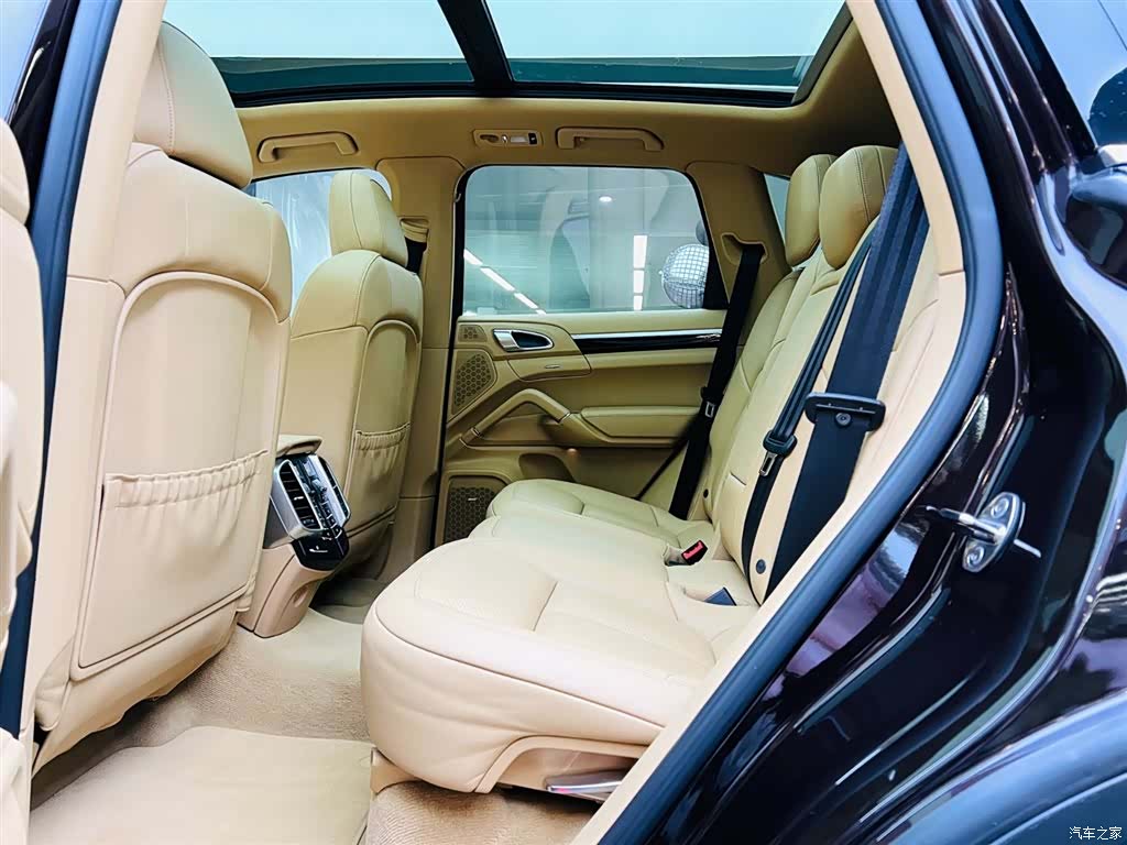 Porsche Cayenne, 2015 15