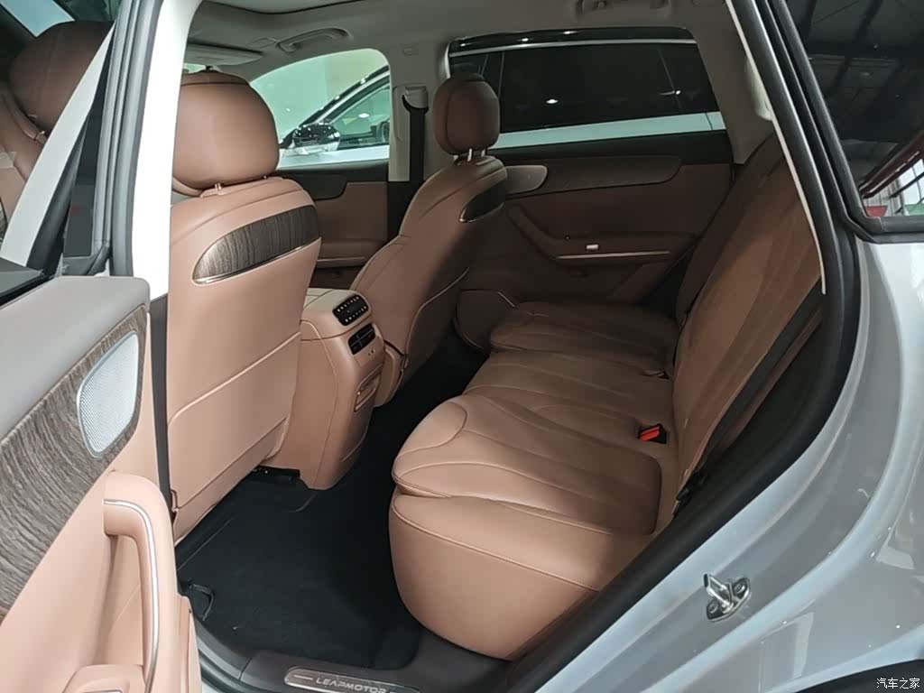 Leapmotor C11, 2025 17