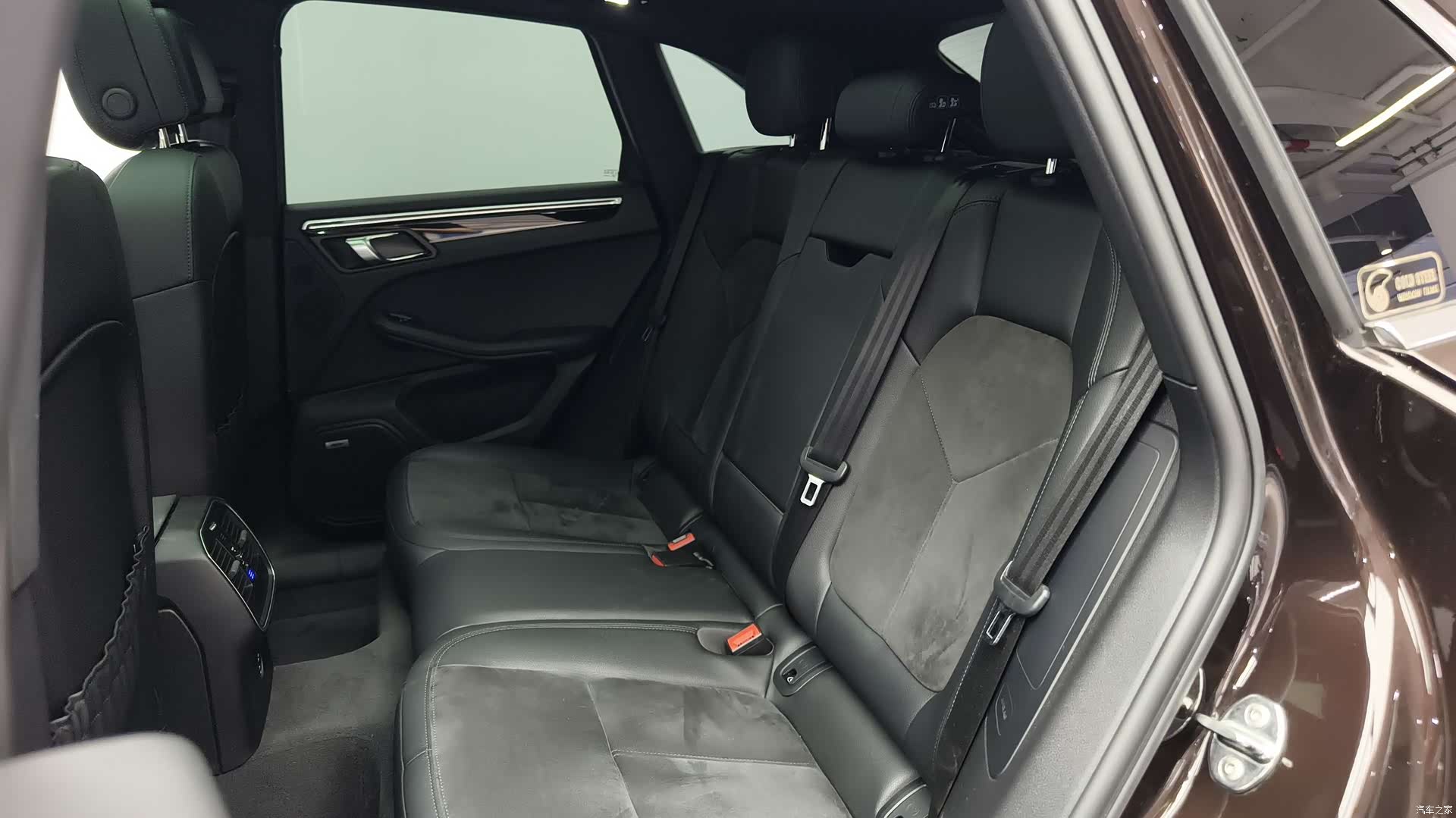 Porsche Macan, 2022 8