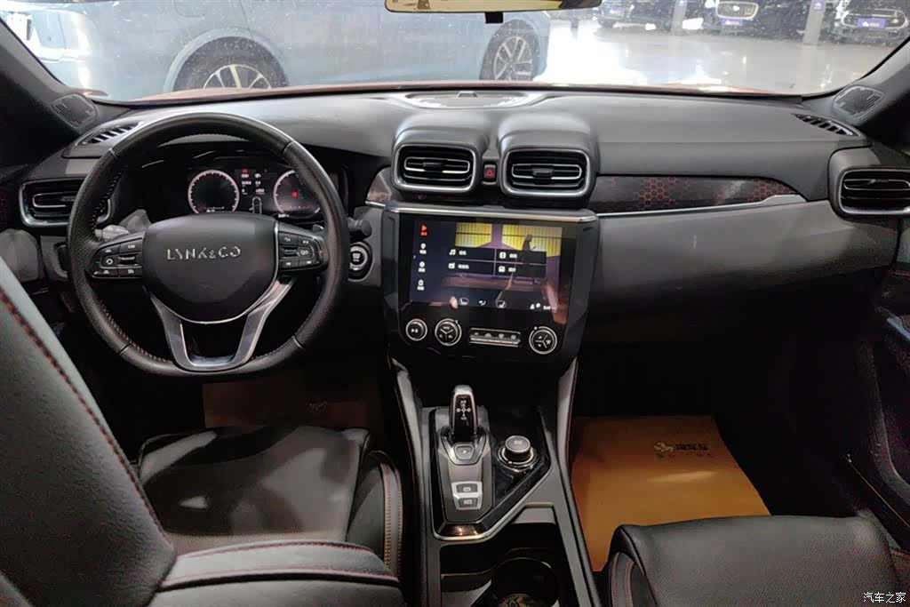 Lynk & Co 01, 2019 12
