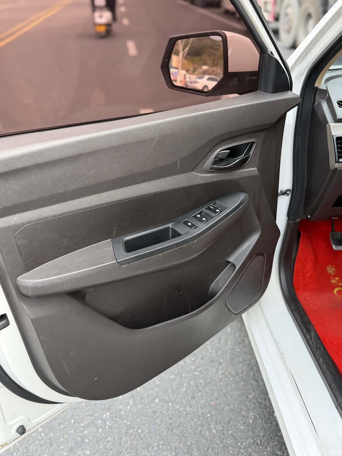 Wuling Hongguang, 2019 6