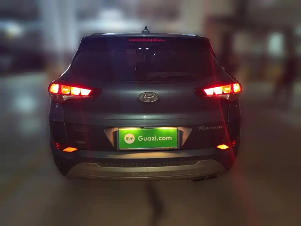 Hyundai Tucson