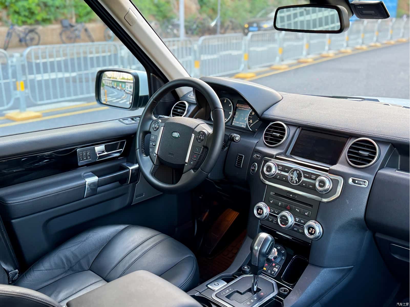 Land Rover Discovery, 2011 13