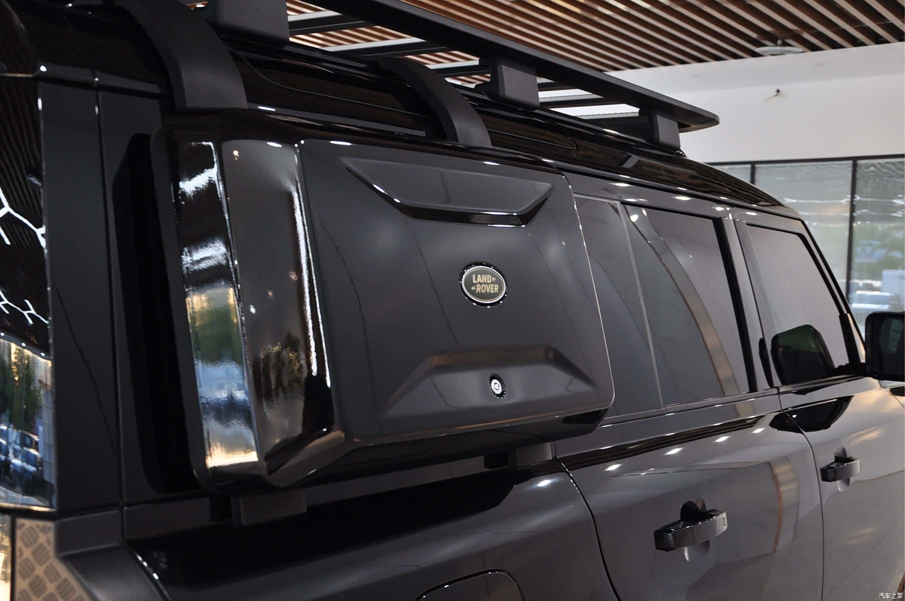Land Rover Defender, 2021 15