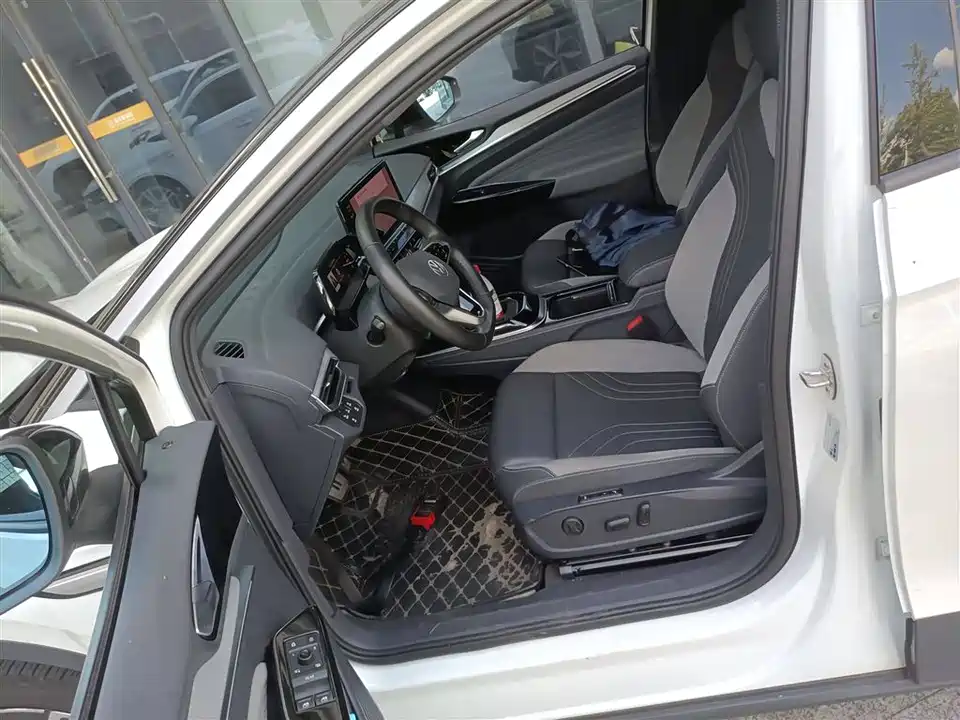 Volkswagen ID.4 CROZZ