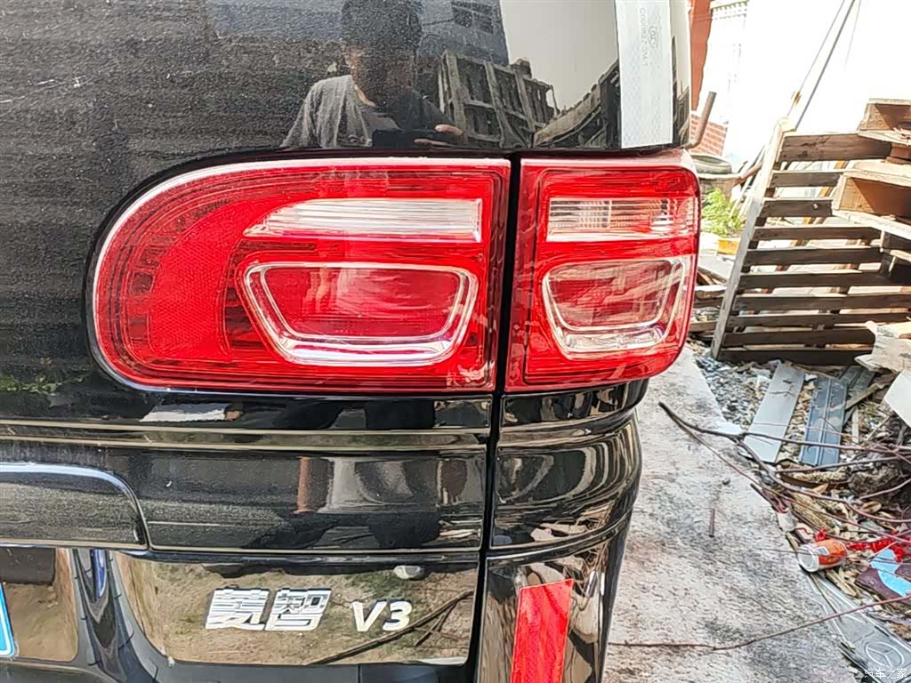 DongFeng V3, 2023 8
