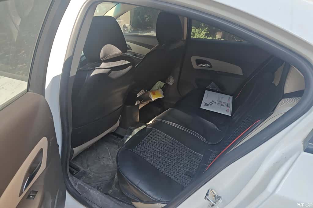 Chevrolet SE, 2015 11