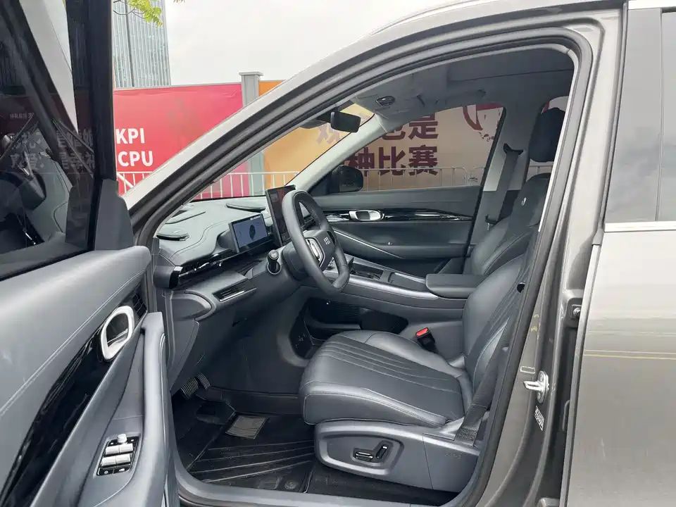 Geely Galaxy Galaxy E5