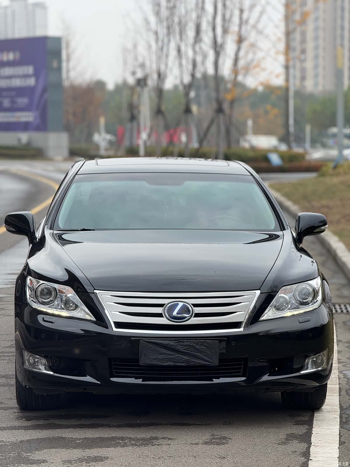 Lexus LS, 2012 1
