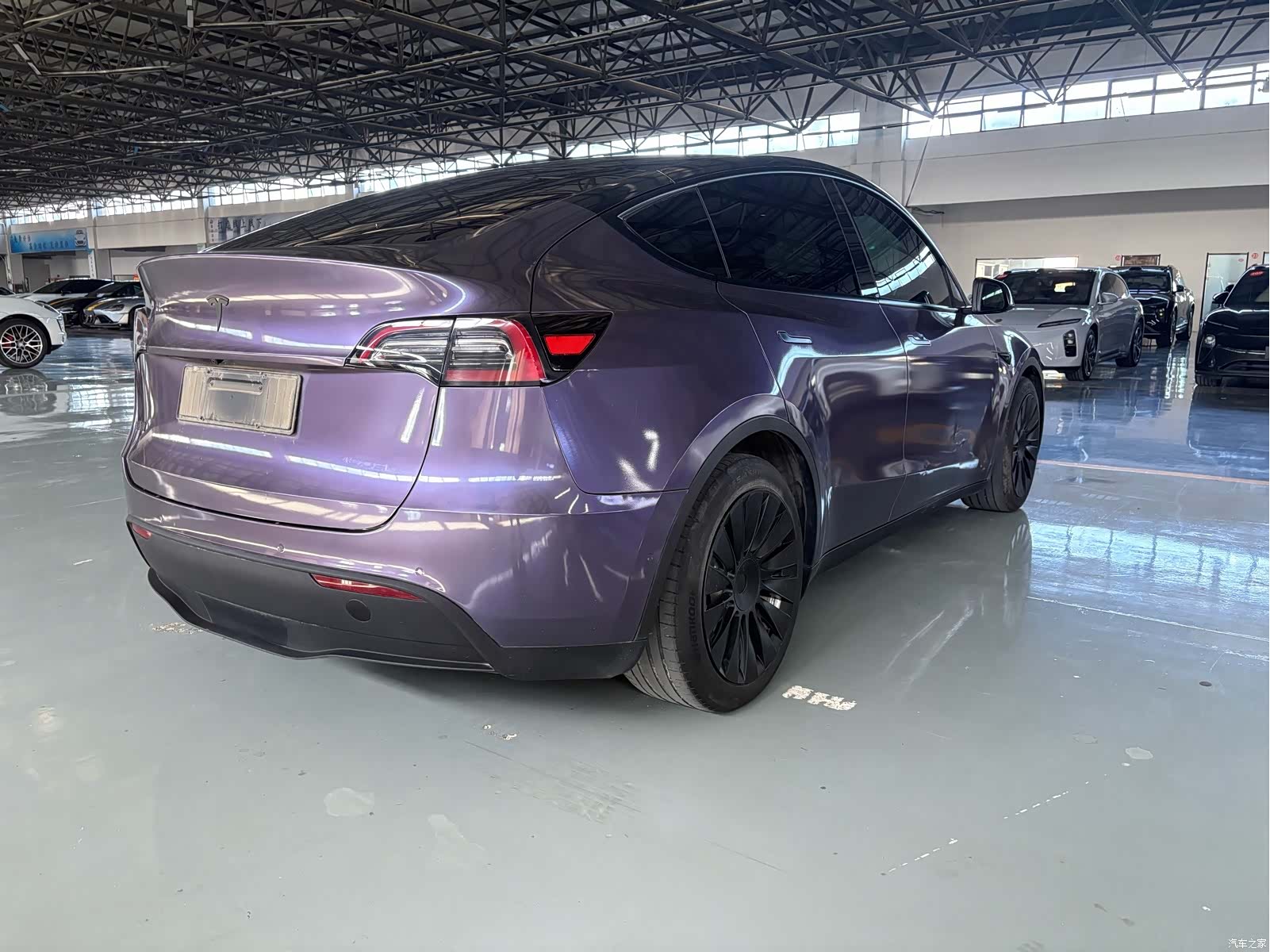 Tesla Model Y, 2022 12