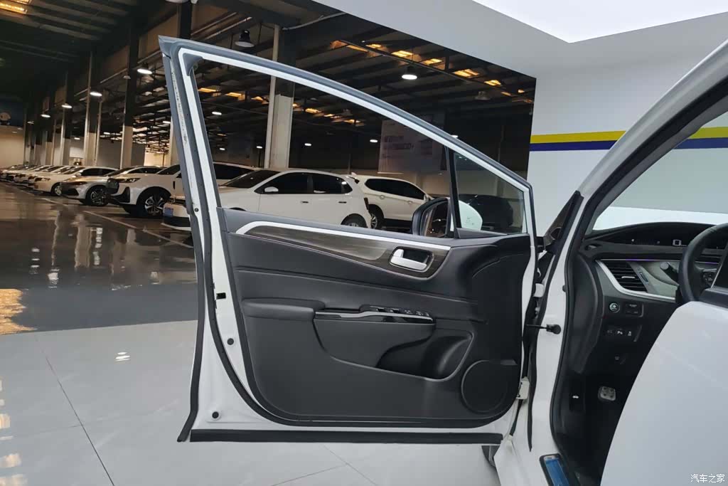 Honda Jade, 2018 7