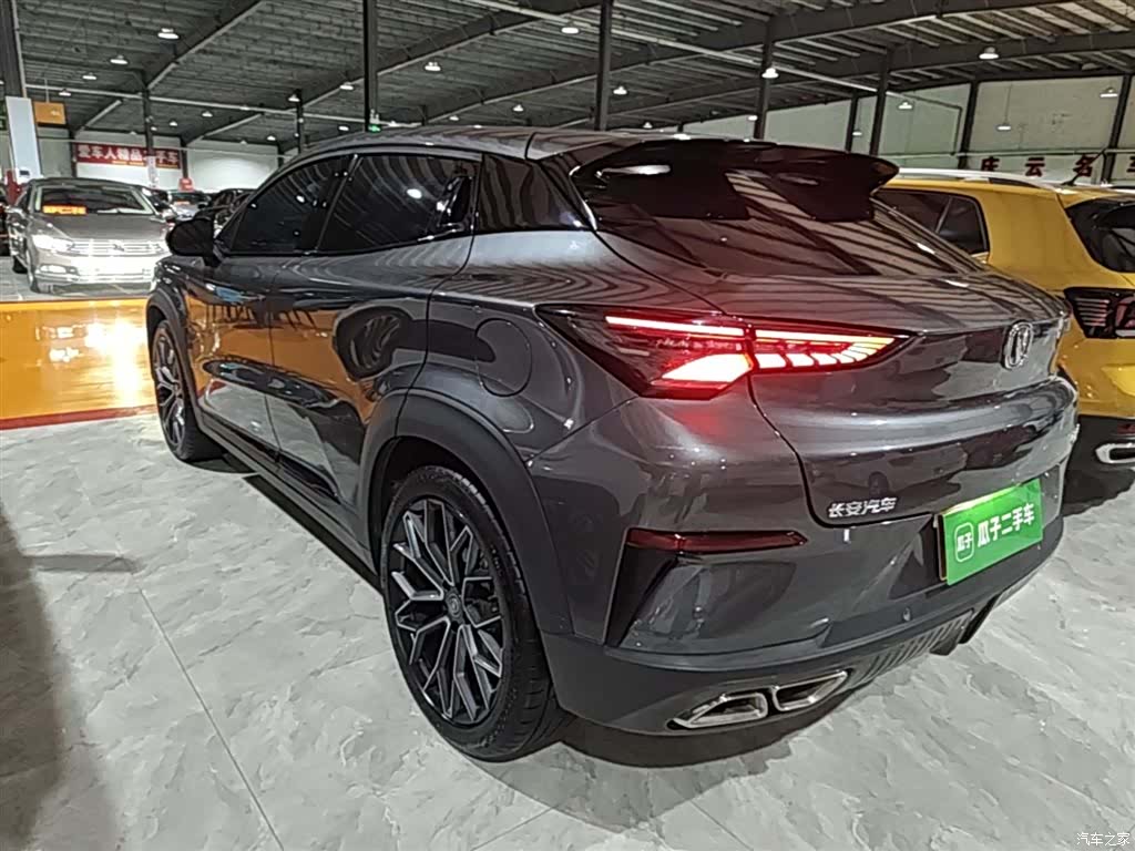 Changan UNI-T, 2022 все фото