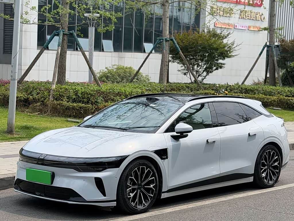 Zeekr 007GT