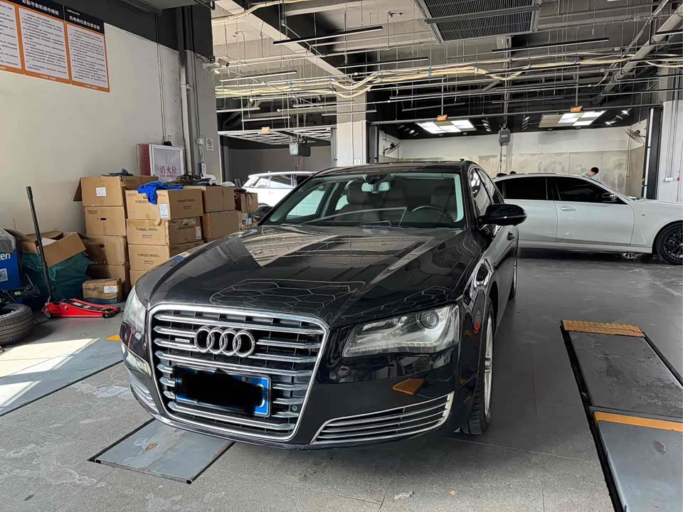 Audi A8
