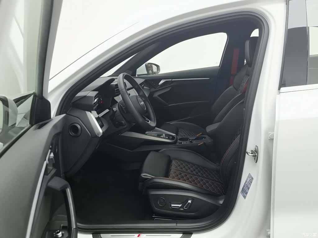 Audi A3, 2021 10