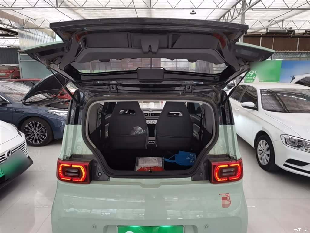Wuling MINIEV, 2022 19
