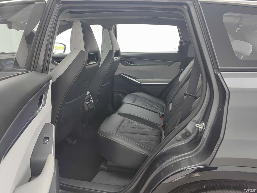 Changan CS75, 2024 15