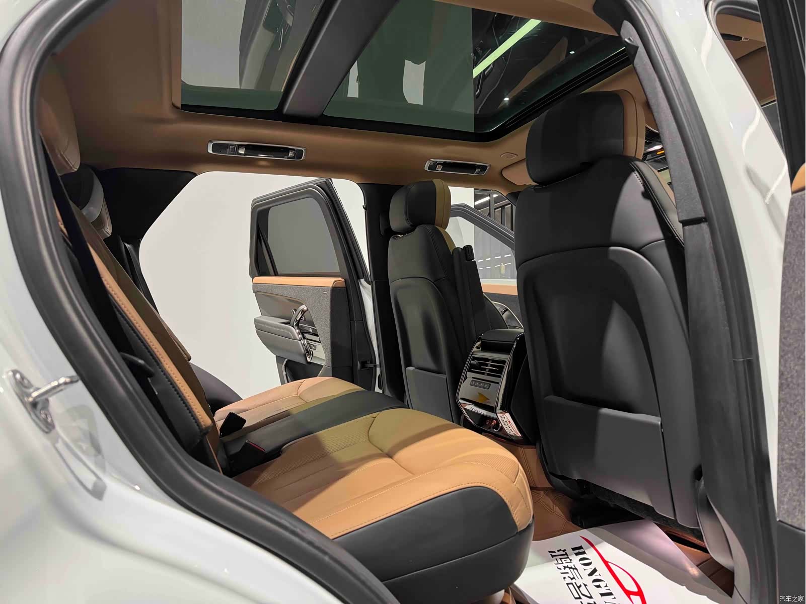Land Rover Range Rover, 2024 15