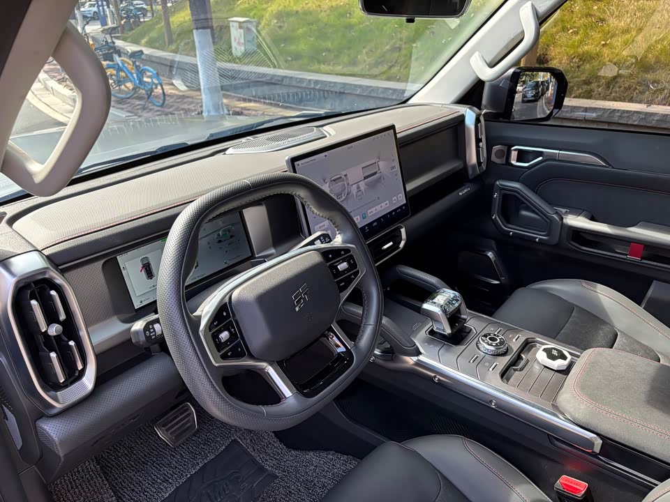 Jetour Jet Traveler C-DM