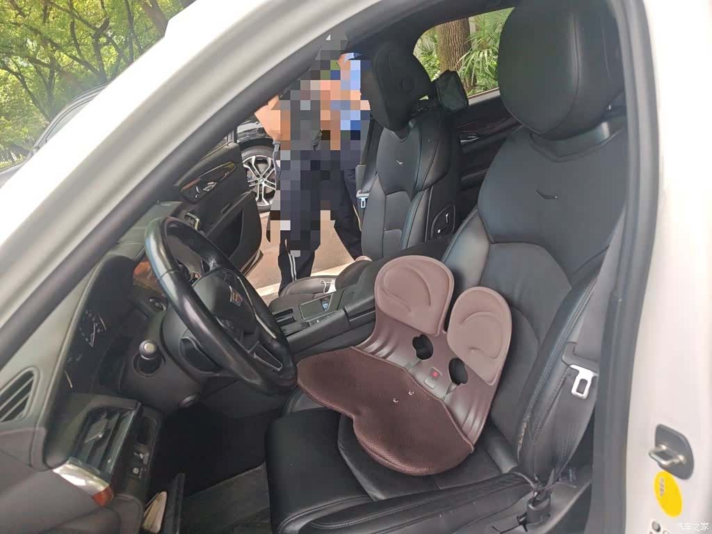 Cadillac CT6, 2018 11