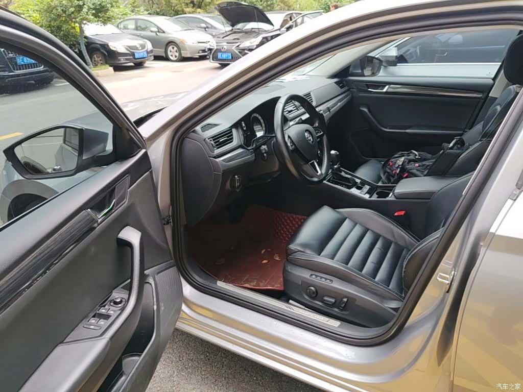 Skoda Superb, 2018 13