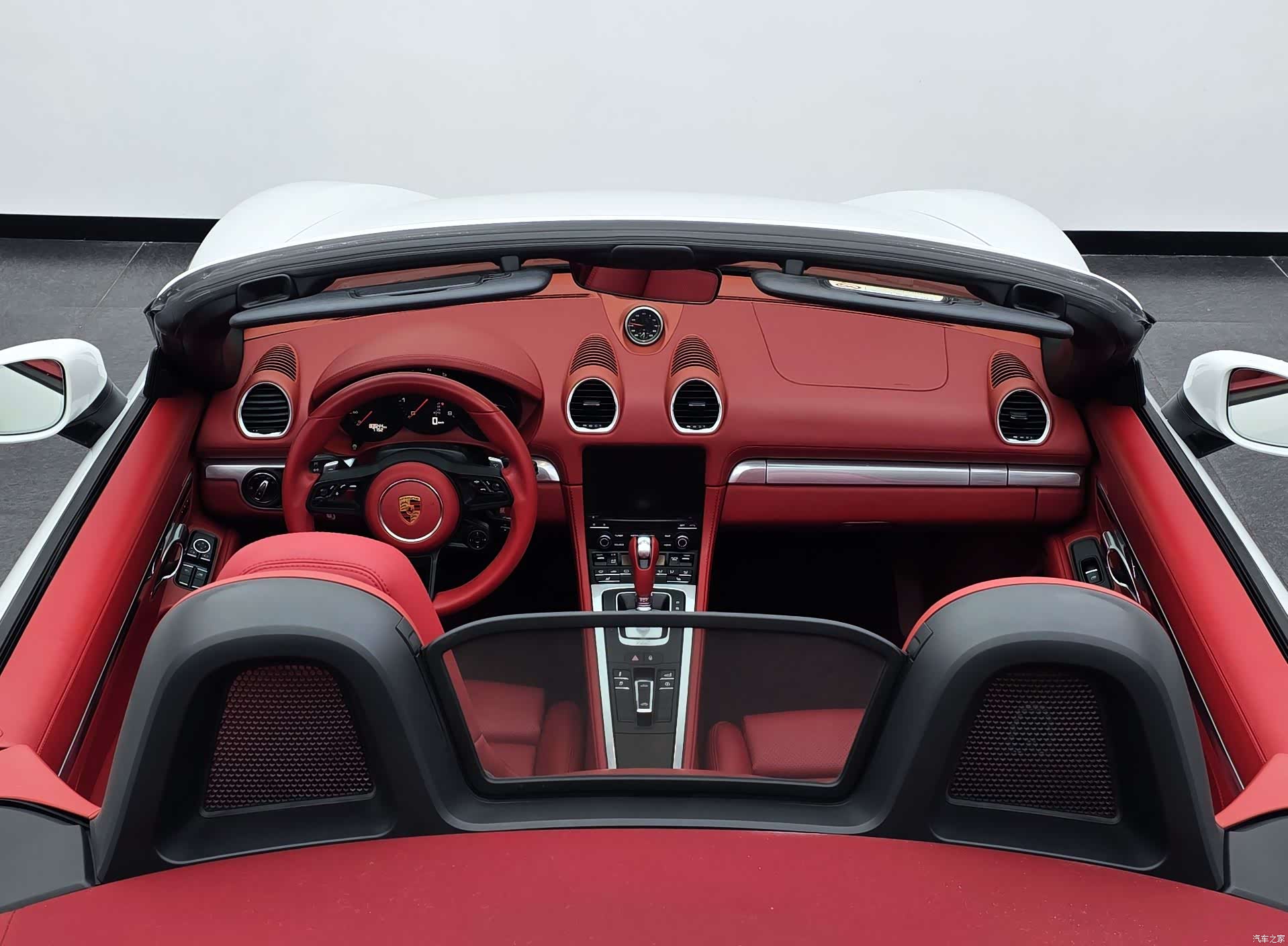 Porsche Boxster, 2017 30