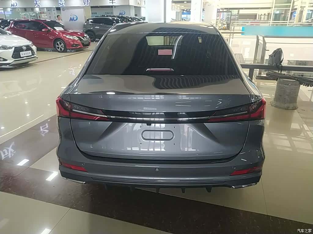 Roewe i5, 2025 6