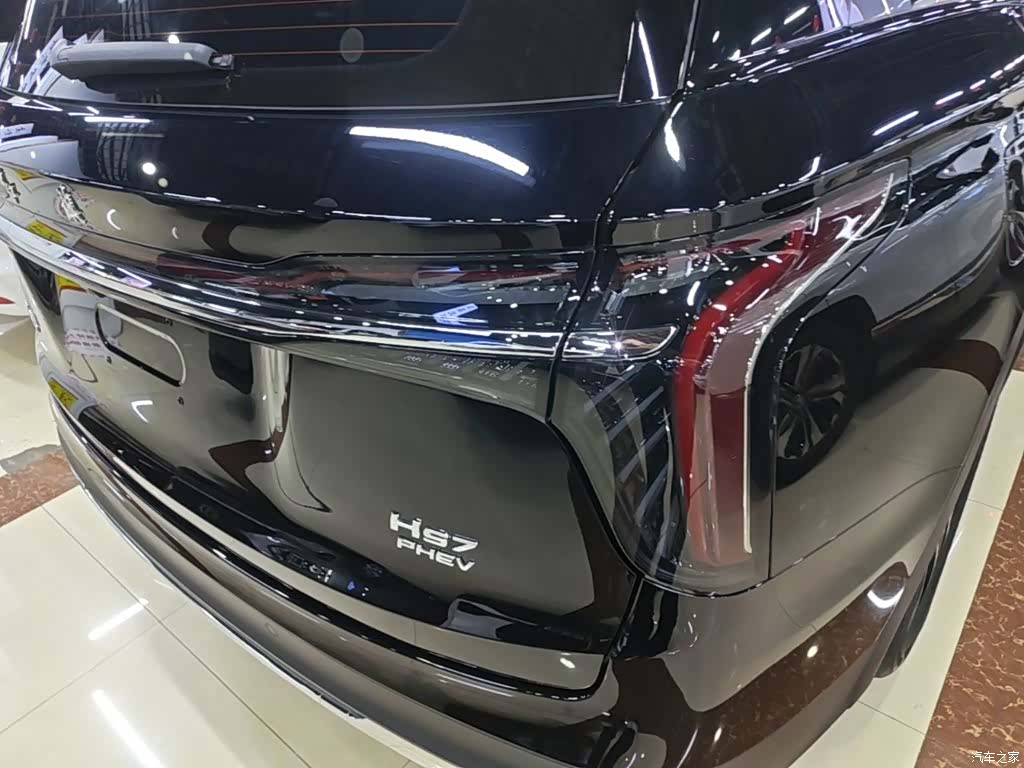 Hongqi HS7, 2024 8