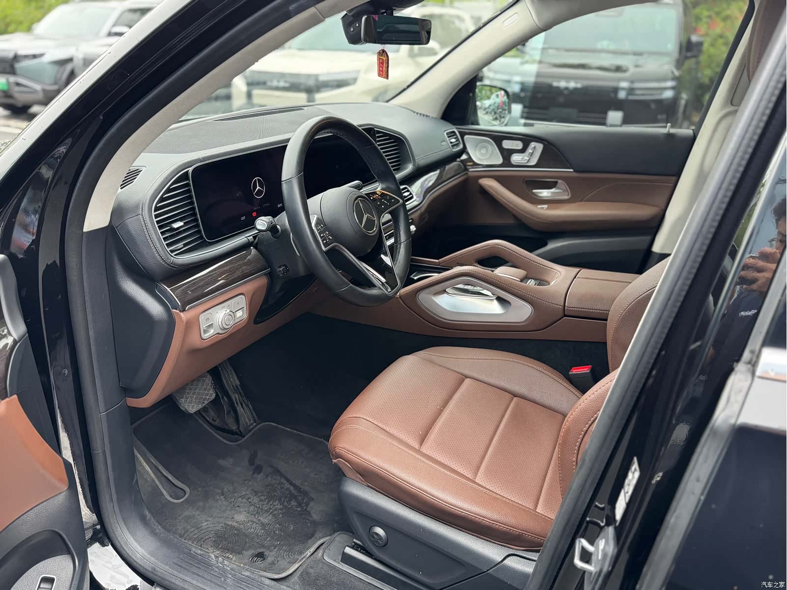 Mercedes-Benz GLE, 2025 4