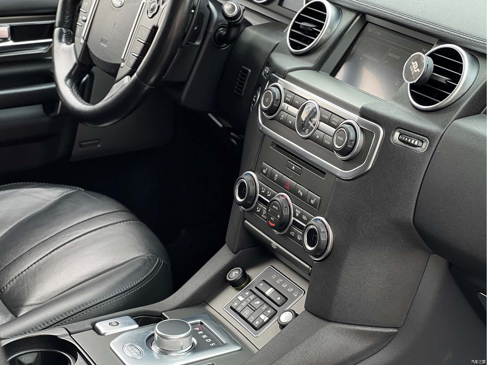 Land Rover Discovery, 2016 13