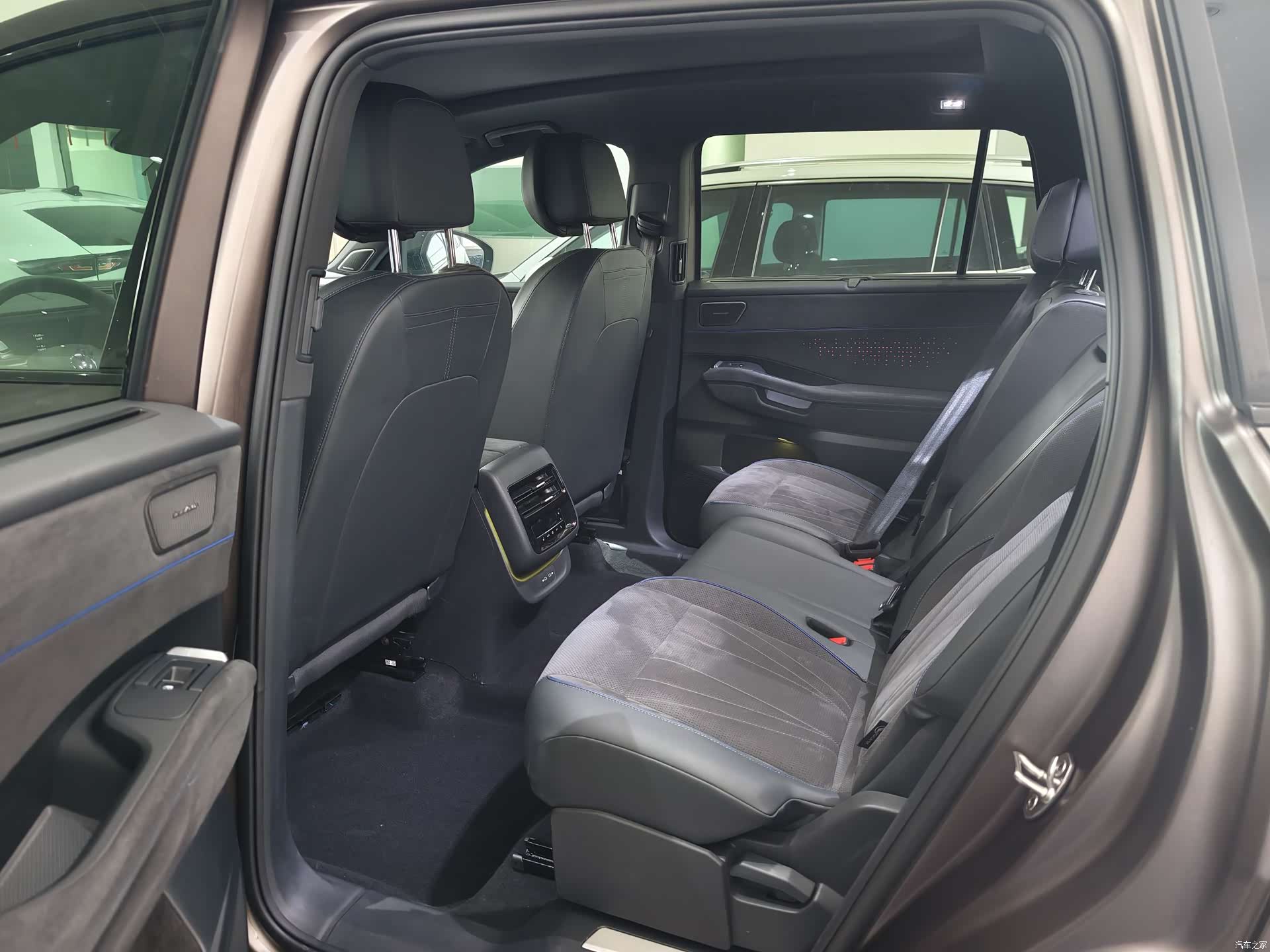 Volkswagen Teramont, 2025 15