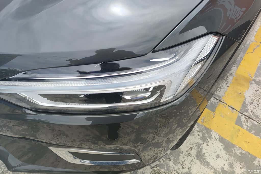 Volvo XC60, 2021 все фото