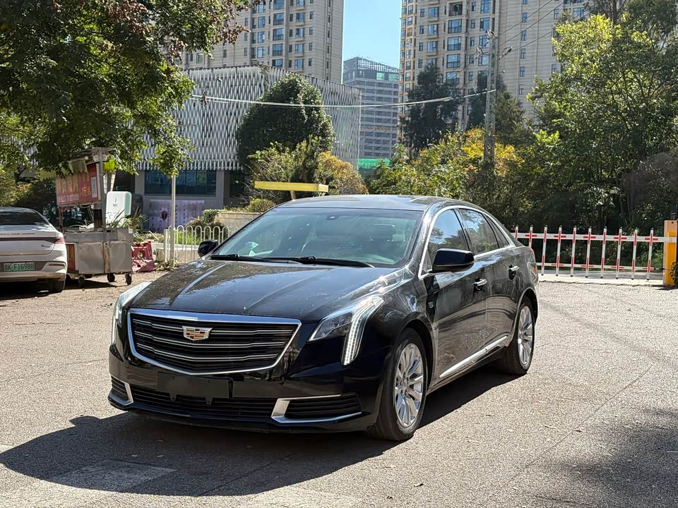 Cadillac XTS