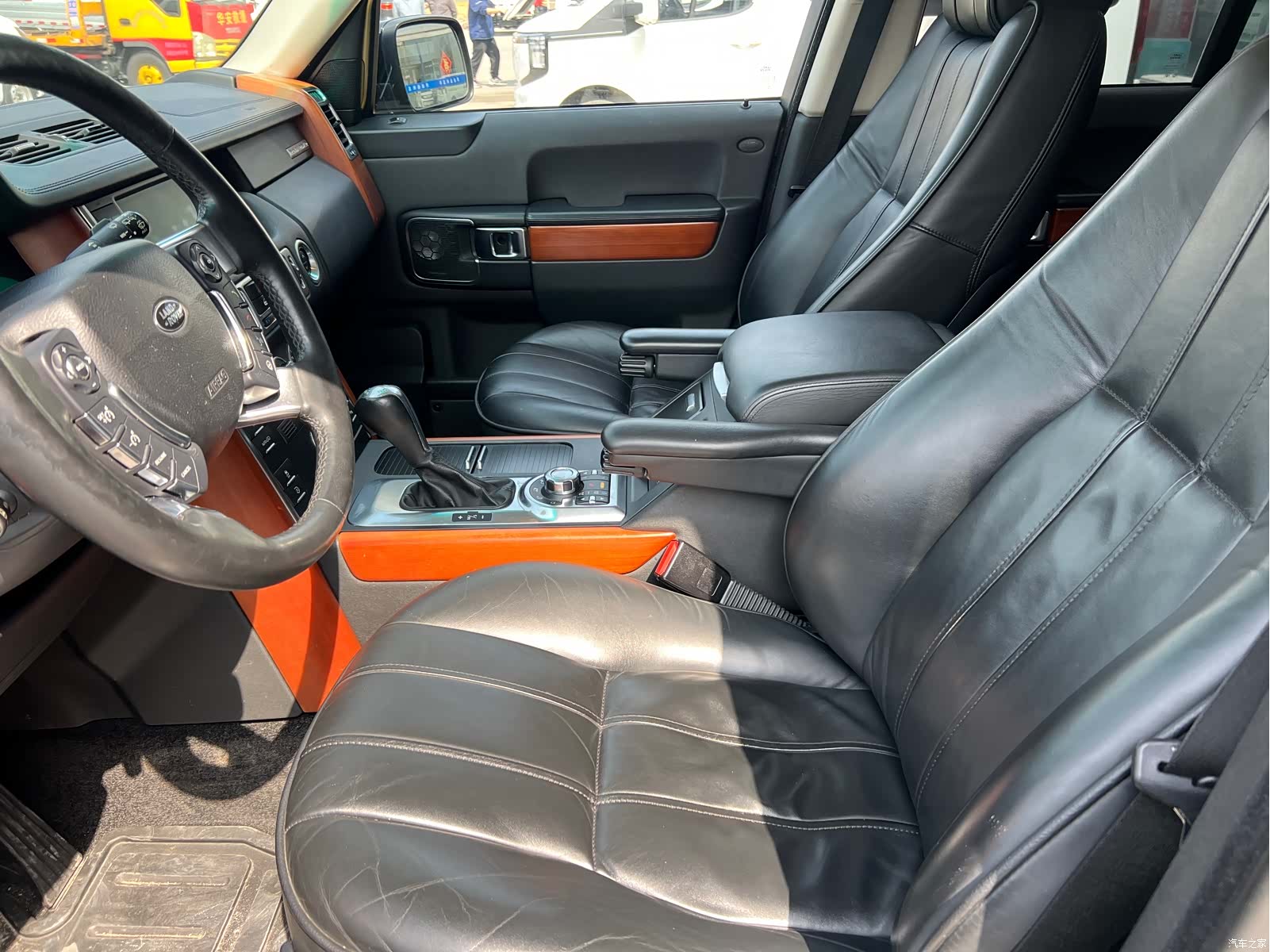 Land Rover Range Rover, 2010 все фото
