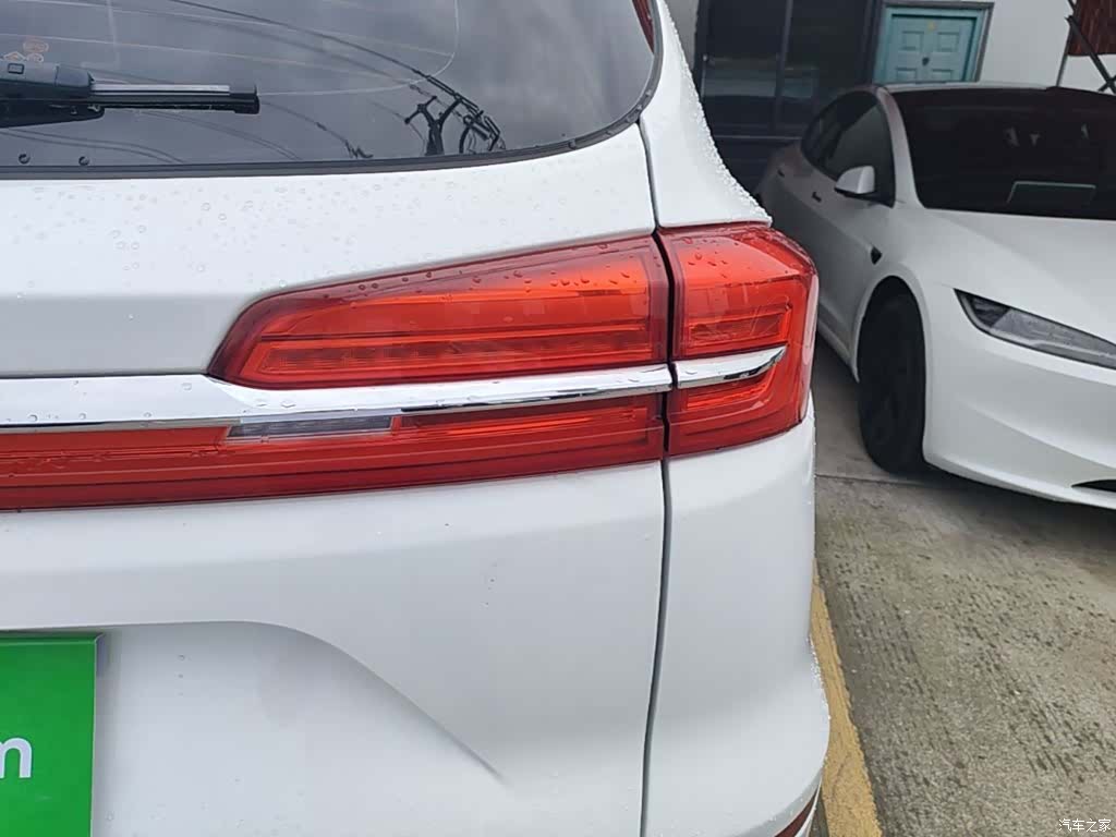 BYD Song, 2021 8