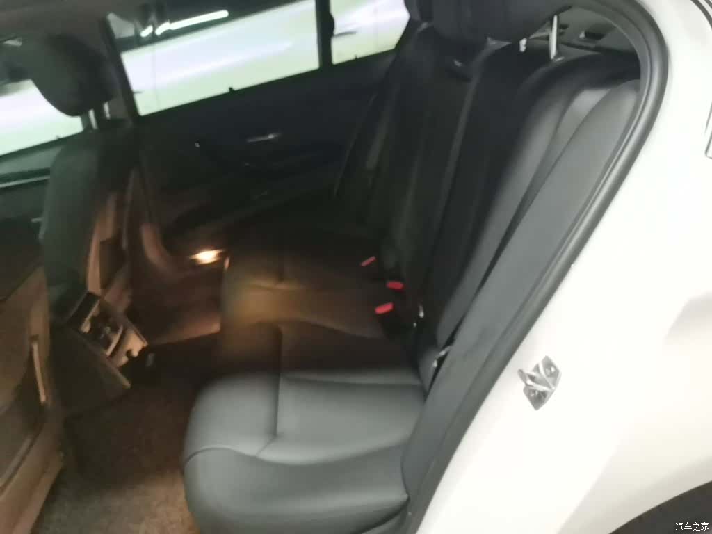 BMW 3 Series, 2017 17
