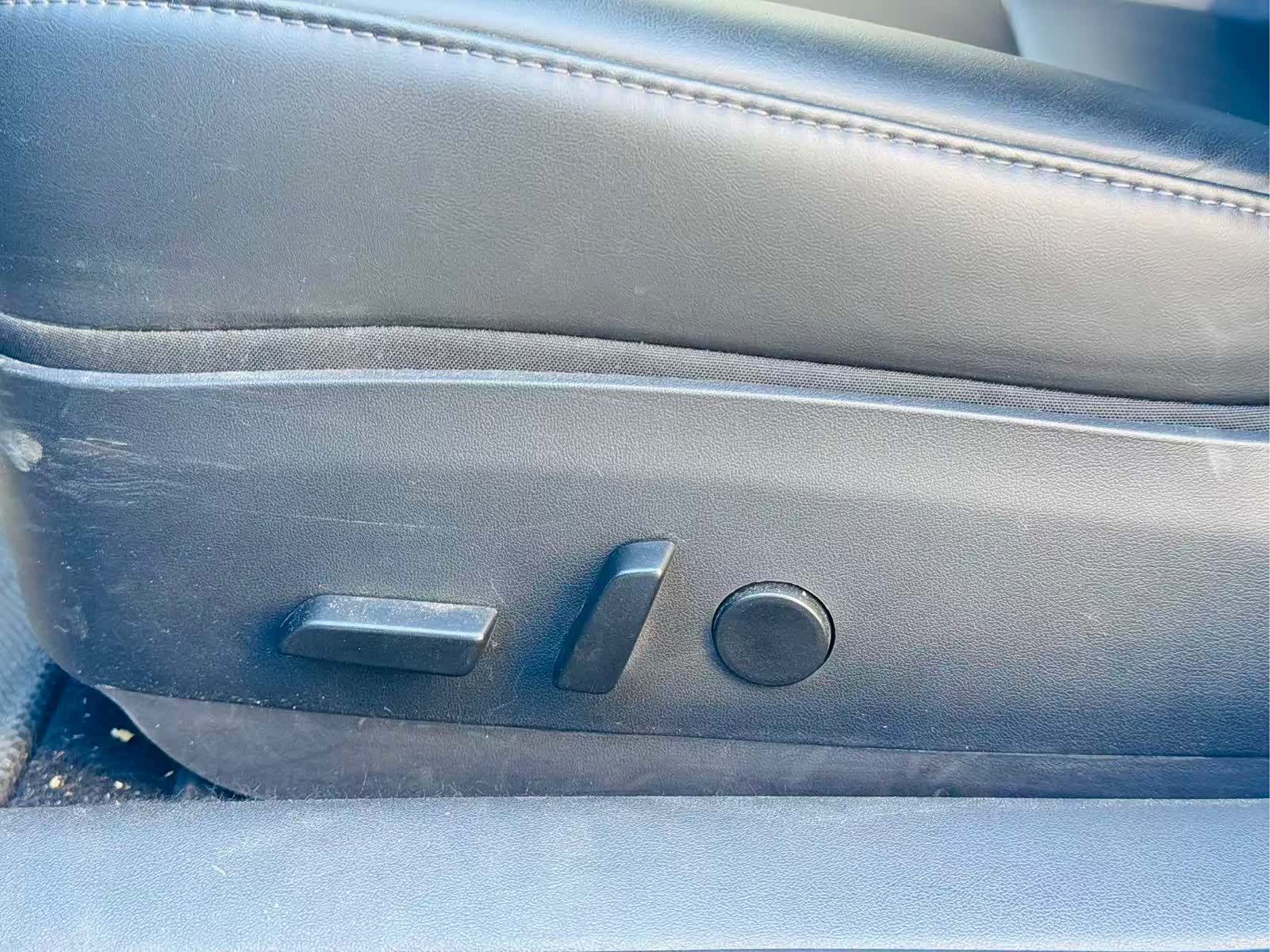 Tesla Model 3, 2020 11