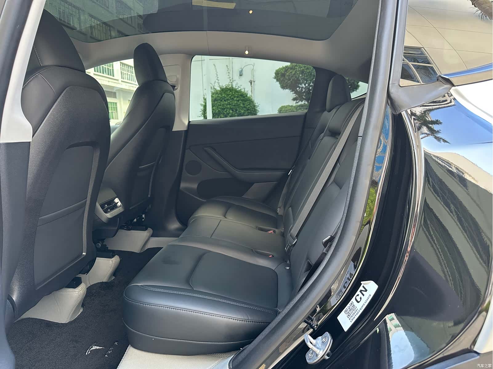 Tesla Model Y, 2023 12