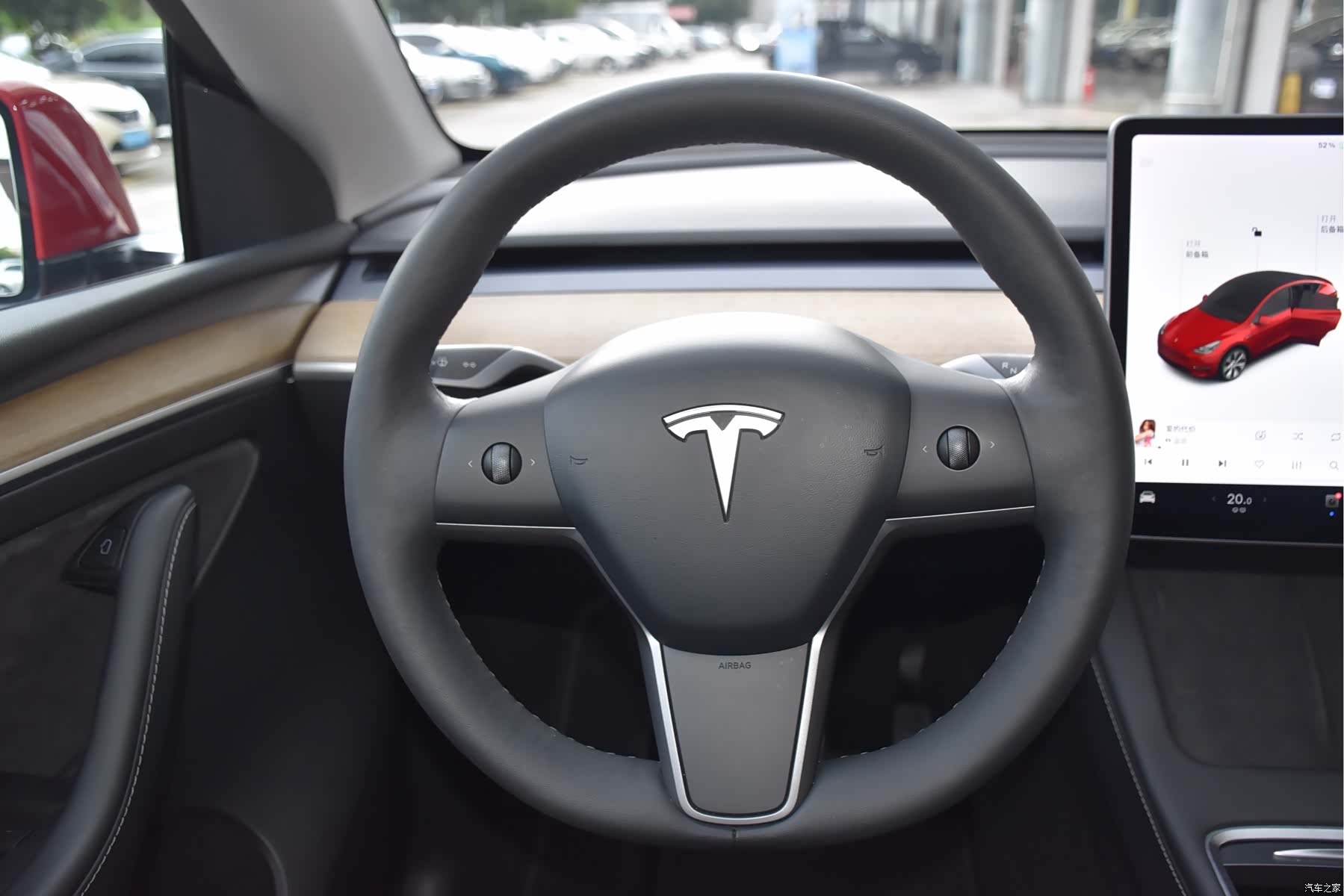 Tesla Model Y, 2021 10