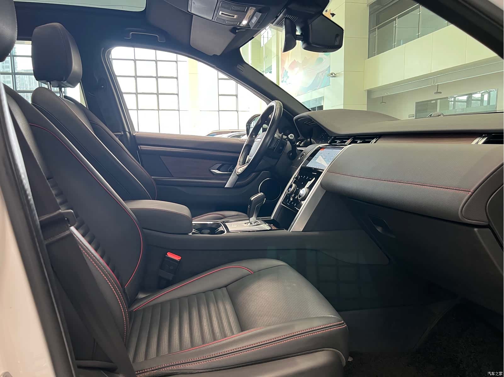 Land Rover Discovery, 2021 9