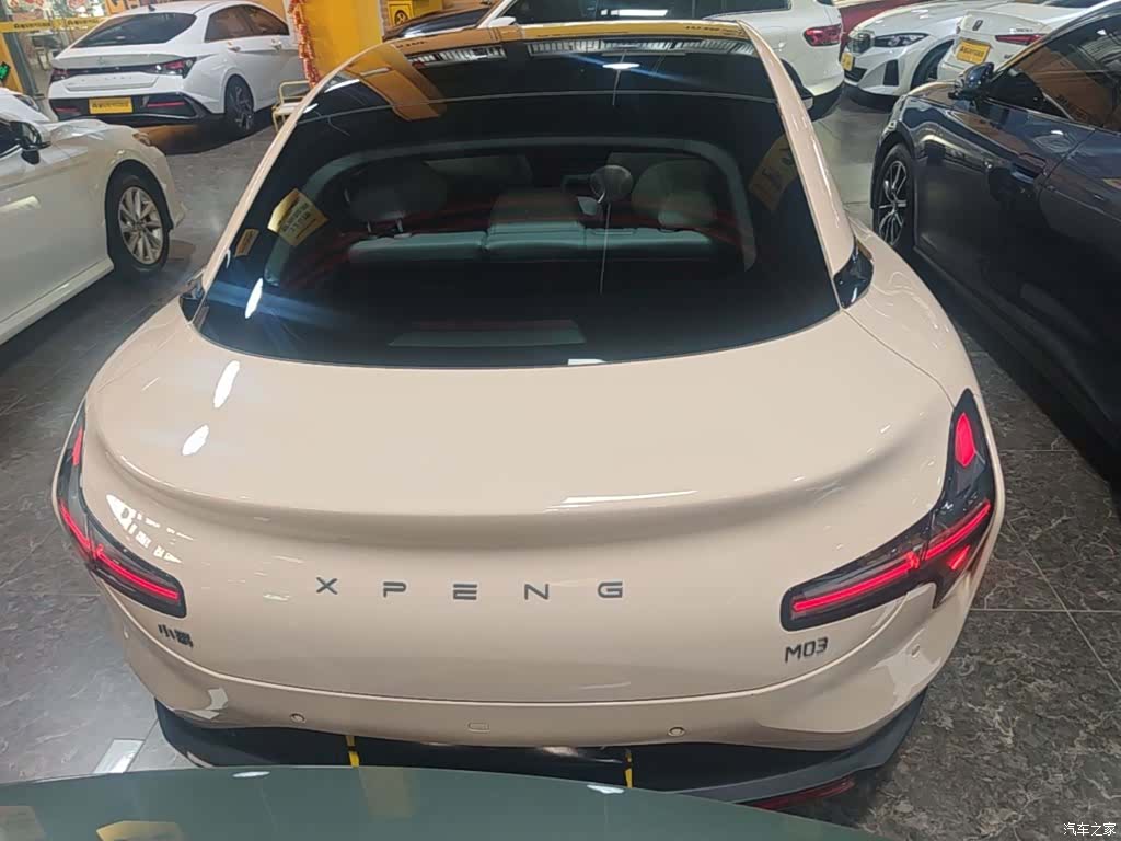Xpeng Mona M03, 2025 6