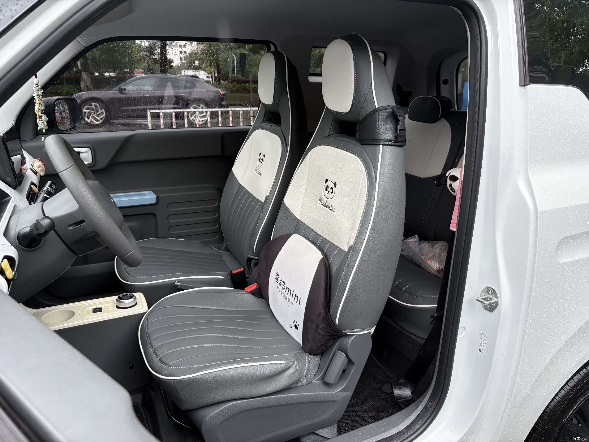 Geely Panda, 2024 10