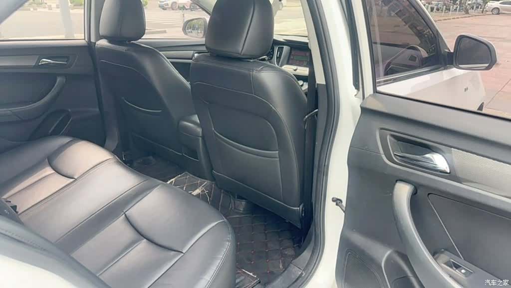 Roewe 360, 2017 9