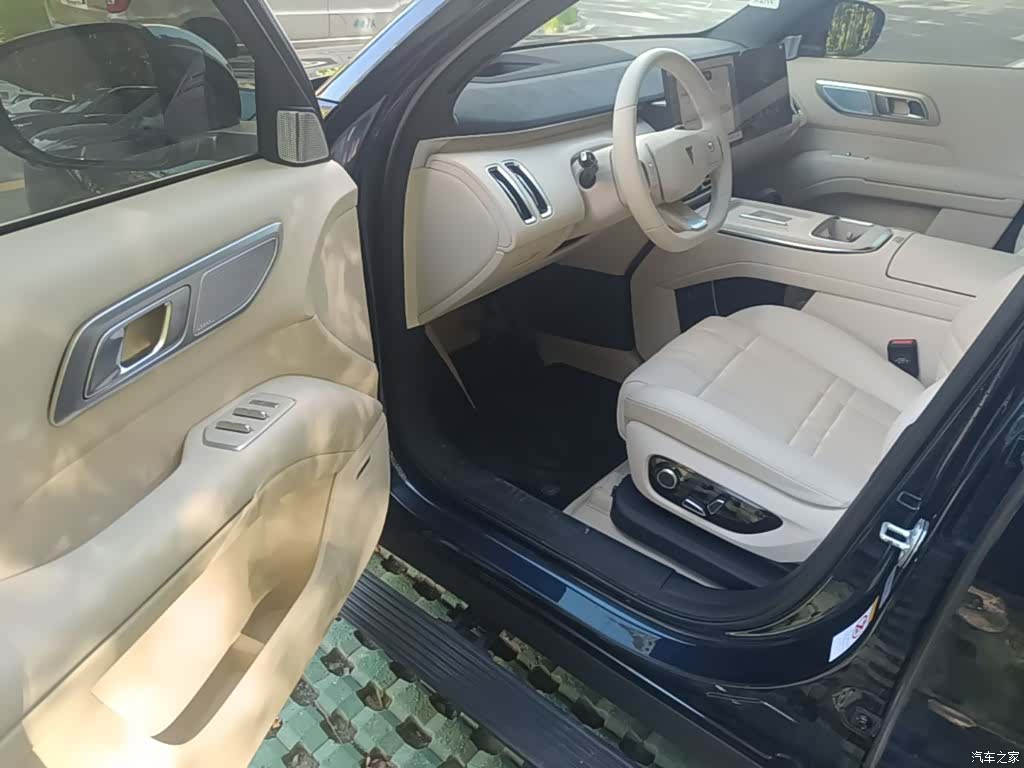 Deepal S09, 2025 16