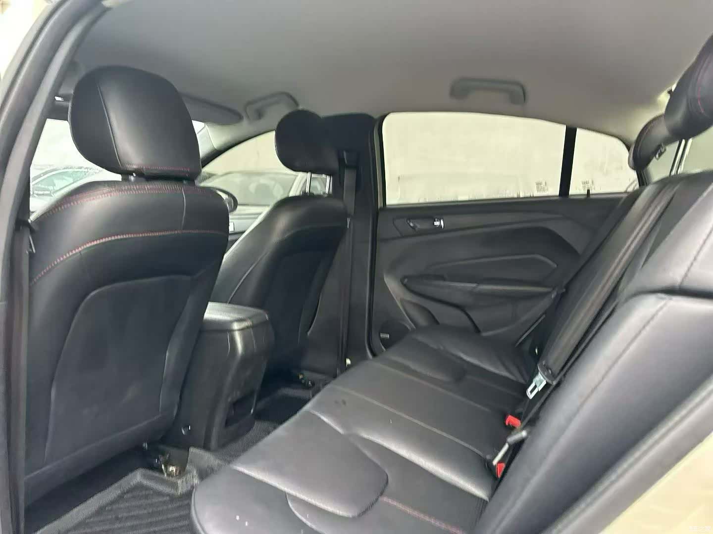 Chery 5, 2016 7
