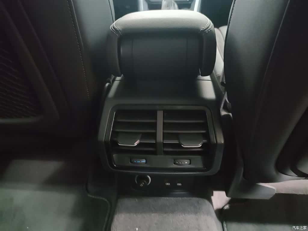 Audi Q3, 2021 12